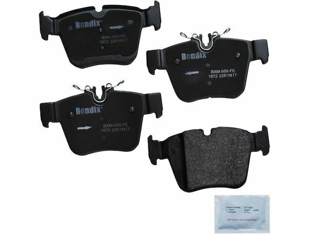 For 2016 2020 Mercedes GLC300 Brake Pad Set Rear Bendix 84141SY 2017 2018 2019