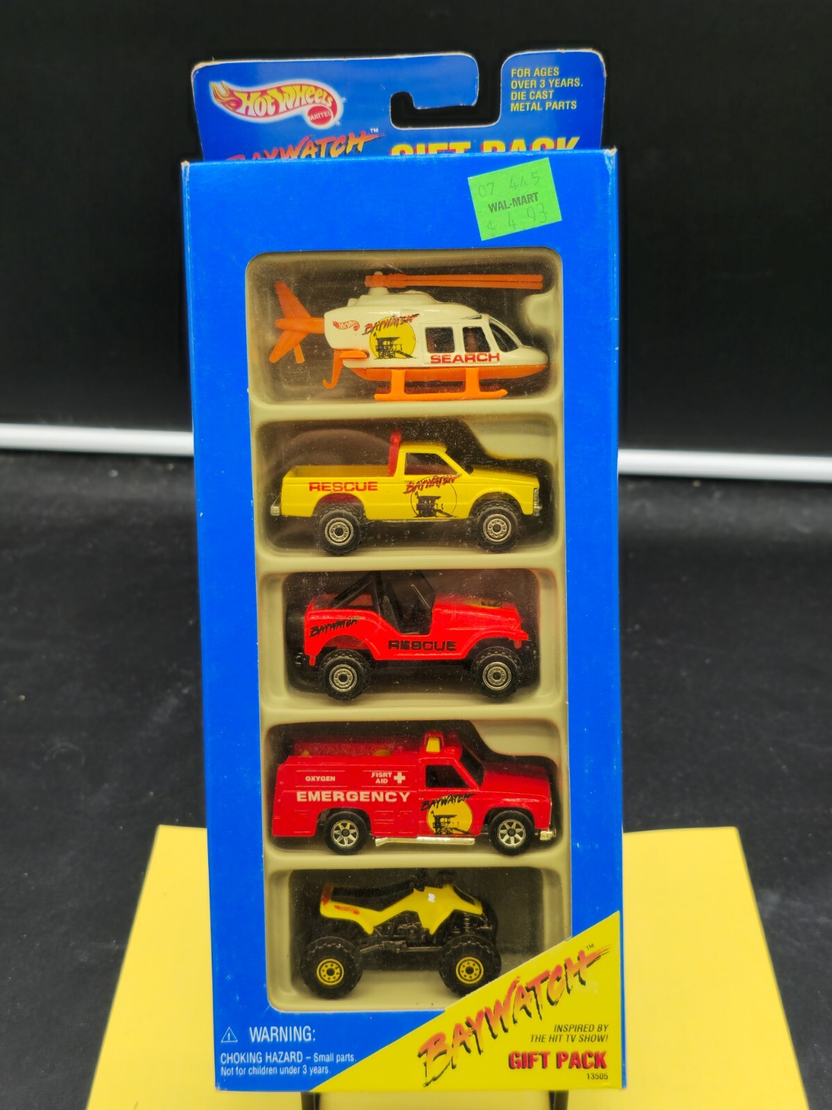 Vintage 1994 Hot Wheels Baywatch 5 Pack Gift Pack Set 1/64 Car #13505 RARE NEW