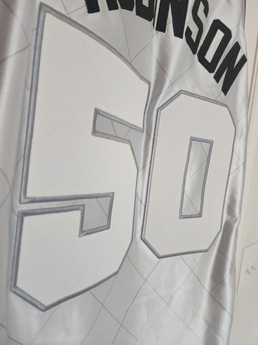 Mitchell & Ness Spurs David Robinson 75th Platinum Swingman Jersey M Stiched B4 - Picture 19 of 19