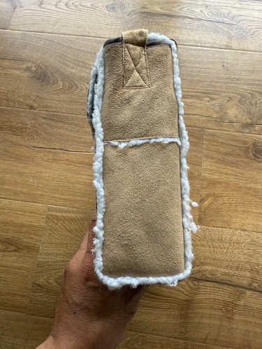 Northern Exposure: The Complete Series 6 seasons 26 DVDs Faux Leather Sherpa Bag - Imagen 2 de 20