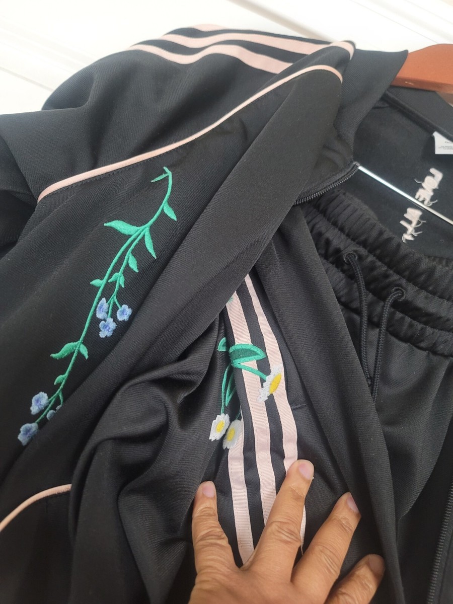 Adidas Originals Love Revolution 2Pc Love Set Black Floral Xs, Xl