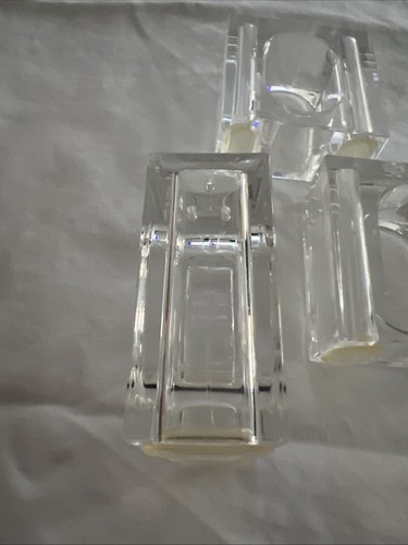 Set of 3 Vintage 1980s Acrylic Napkin Ring Salt & Pepper Shakers - Picture 4 of 5