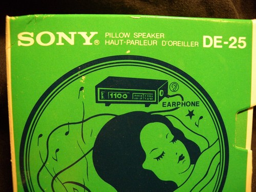 VINTAGE SONY DE-25 PILLOW SPEAKER 1970s NEW IN BOX CANADA CANADIAN - Picture 2 of 7