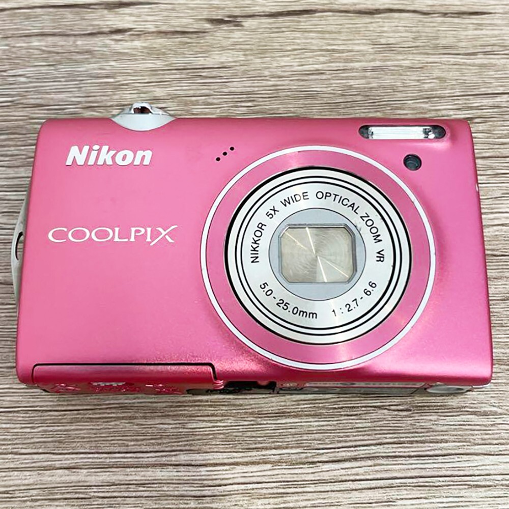 Nikon CoolPix S5100 Pink 12.2MP 5x Optical zoom Compact Nikon CoolPix S5100 Pink 12.2MP 5x Optical zoom Compact