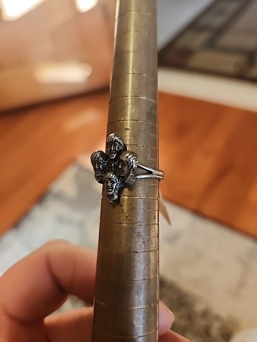 Vtg. 1960's THE BEATLES 4 faces adjustable premium RING w original patina NEMS - Picture 4 of 4