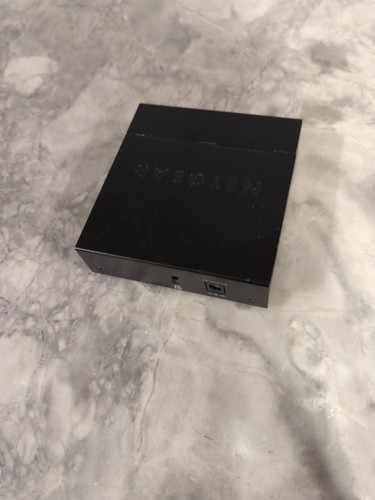 NETGEAR GS305300PAS 5 Port Gigabit Ethernet Unmanaged Switch Gs305v3 - Afbeelding 5 van 5