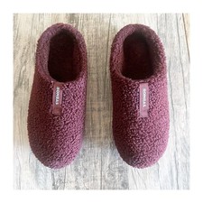 Bombas Women  s Sunday Slipper Size 8 In Burgundy Sherling Cozy Cabincore