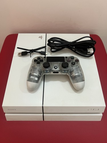 Sony PlayStation 4 (White Edition) 500GB mit Joystick und Kabel
