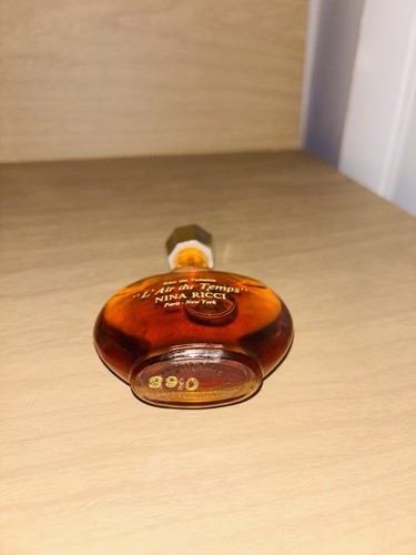 Profumo vintage Nina Ricci Paris L'Air du Temps Eau De Toilette 2 oz vintage - Foto 6 di 7