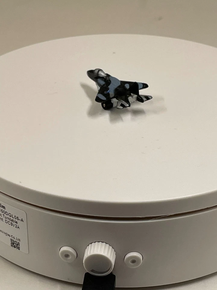 De colección Micro Máquinas Militar Águila Mini Caza Jet Negro Azul Camuflaje Foto 3 de 4