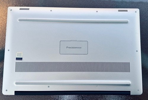 Dell precision 5530 mobile workstation 4k Touchscreen Core i7 32 GB RAM 1TB SSD - Picture 8 of 10