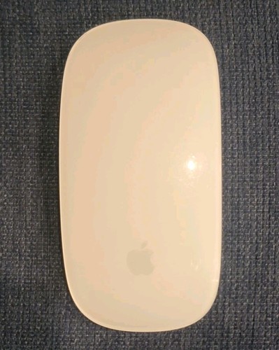 Apple Magic Mouse 2 (A1657) Wireless Mouse - White - Picture 4 of 10