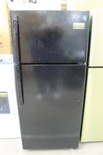 GE GTS17DTNRBB 28" Black Freestanding Top-Freezer Refrigerator NOB #156519