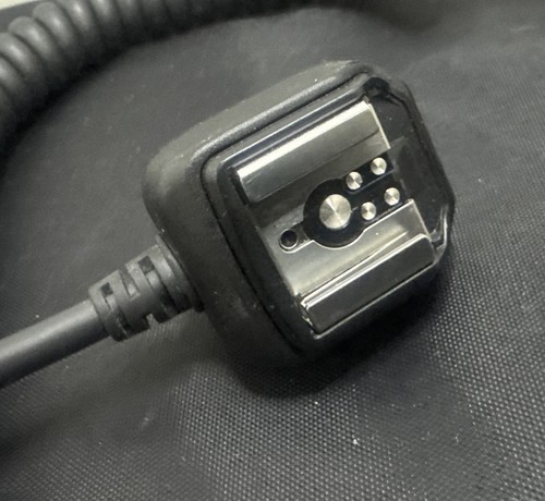 Canon Off Camera Shoe Cord OC-E3 - Picture 4 of 6