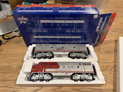 USA Trains G Scale R22257 Santa Fe Warbonnet F-3 AB Units 26 & 26A Locomotive - Picture 1 of 18