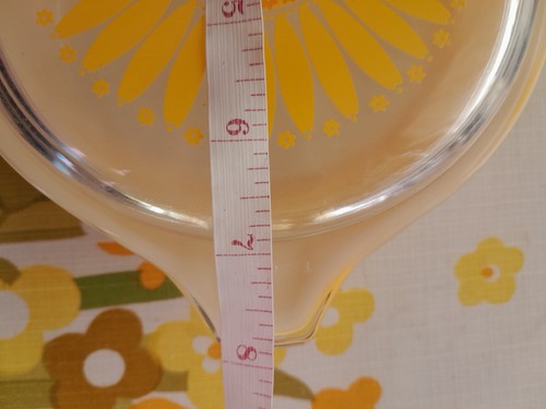 Vintage Pyrex Dish And Lid. Yellow Daisy Sunflower Rare Design - Picture 8 of 9