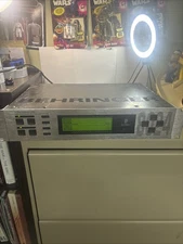 Behringer Ultra Curve Pro 8024