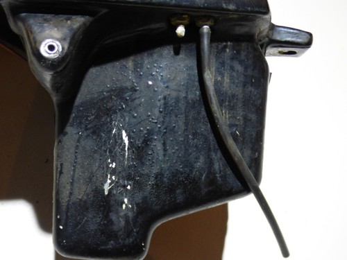 GENUINE TRIUMPH T509 PETROL FUEL GAS TANK - BLACK - Picture 10 of 22