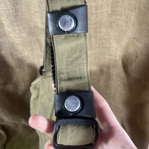 AmeriBag Womens Classic Teardrop Back Bag Tan Adjustable Strap Pockets Zip OS - Picture 5 of 7