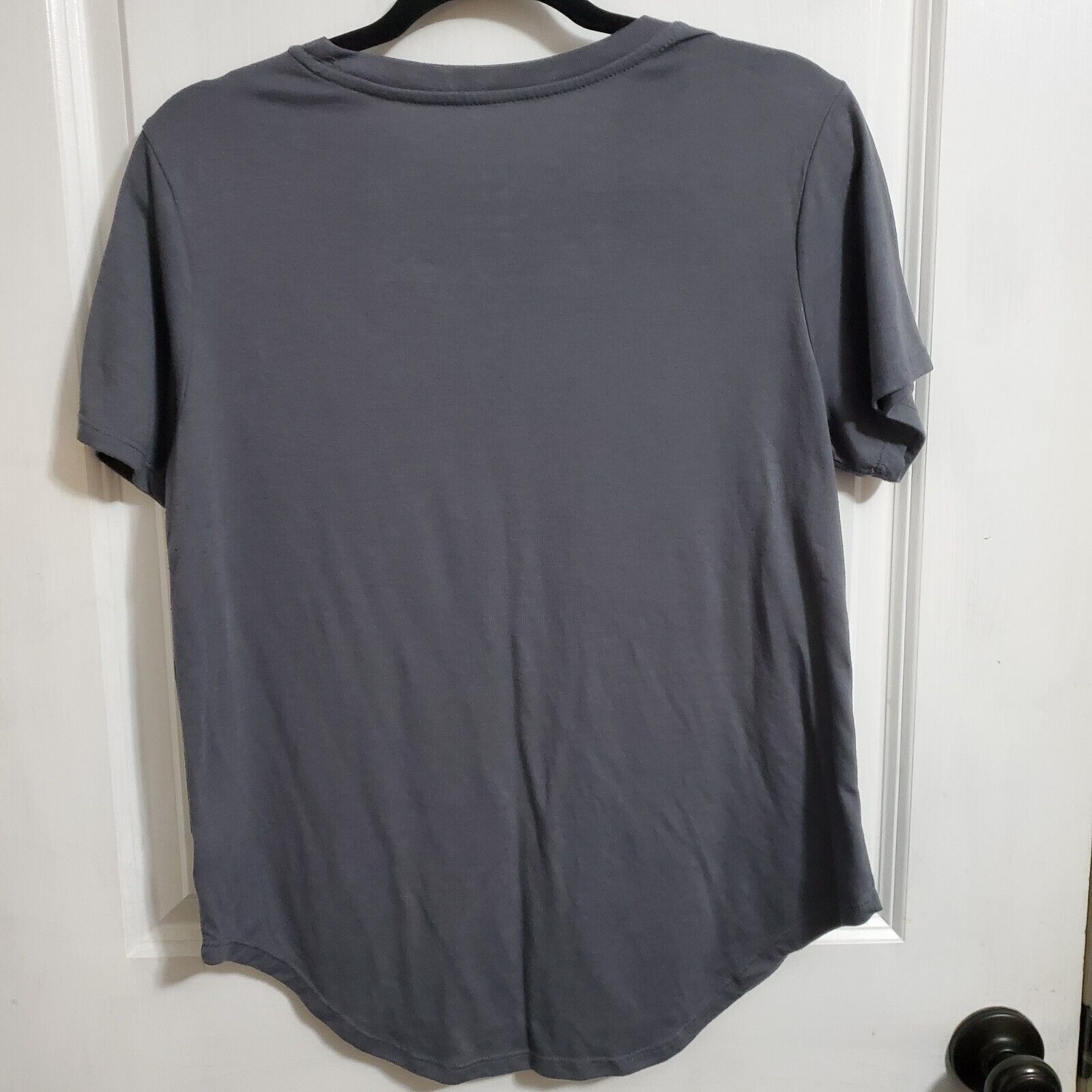 Picture 2 of 6