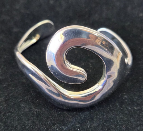 RLM Studios Robert Lee Morris 925 Sterlingsilber Modernist Swirl Manschette Armband