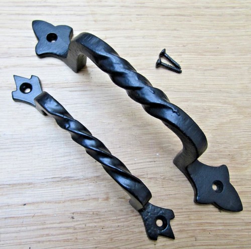 CAST IRON OLD GOTHIC TWISTED KITCHEN CABINET DOOR CUPBOARD DRAWER D PULL HANDLES - Picture 5 of 5
