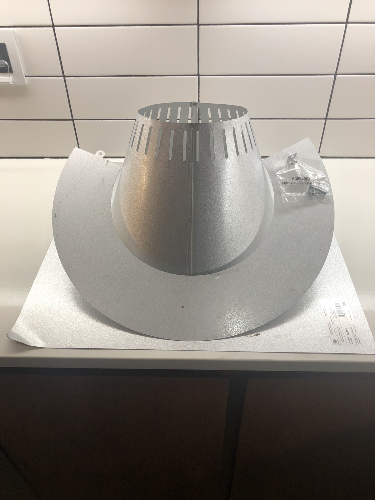 SuperVent 6-in x 24-in Aluminum Vent and Pipe Flashing JSC6AAF