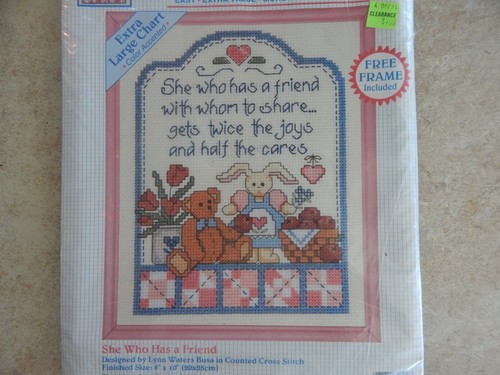 Kit de punto de cruz Dimensions 1992 She Who Has a Friend con marco rosa nuevo en stock - Imagen 2 de 3