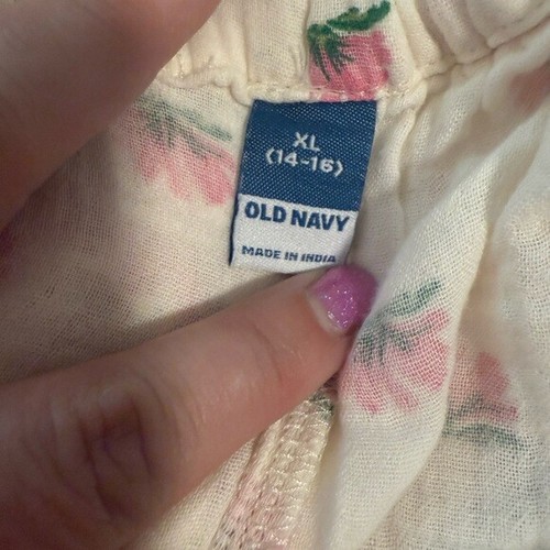Old Navy Kids Floral Matching Set - White and Pink - Picture 7 of 11
