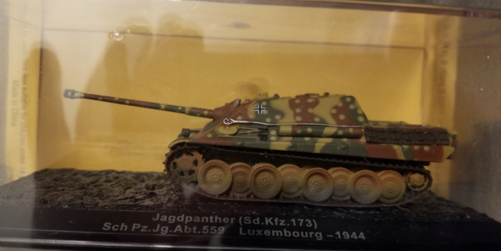 Picture 1 of 5