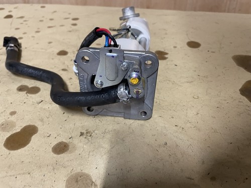 KTM 1290 Super Duke 2021 petrol fuel pump Keihin - Picture 4 of 6