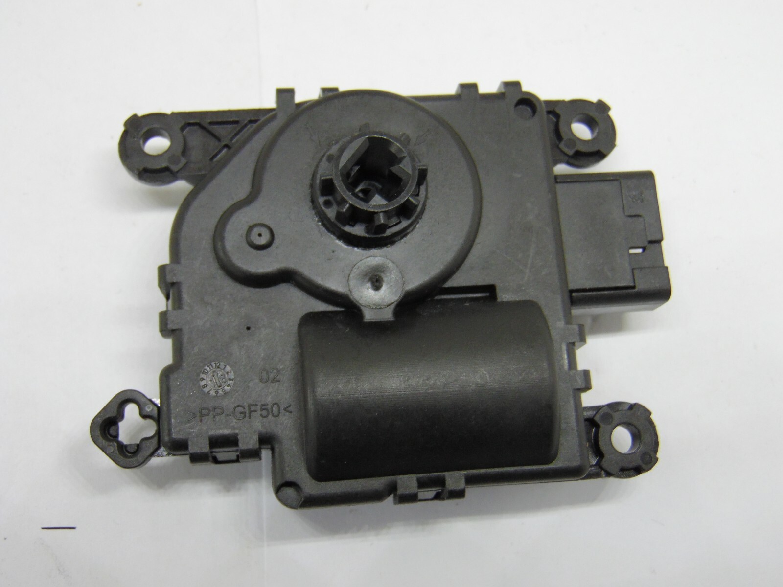 HVAC Air Inlet MODE Door Actuator Motor AA1138004430 DENSO for sale