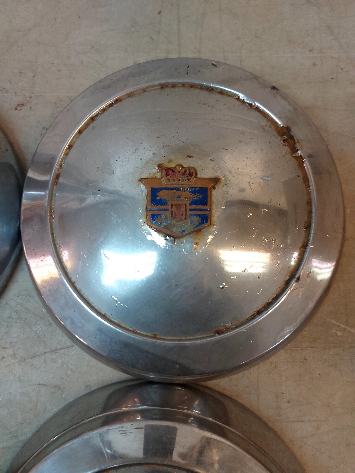 1950 Mercury Monarch HubCaps Chrome Ford Canada Vintage Merc Badge