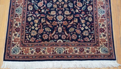 Superb Chinese Hand Knotted Wool Blue Floral Quality Oriental Rug 4' x 6'2" - Picture 7 of 18