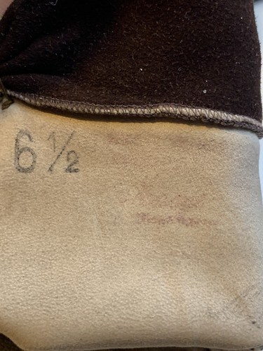 Vintage 1950's Brown Suede Women's France Leather Gloves w/ Tassle Detail 6.5 - Picture 5 of 7