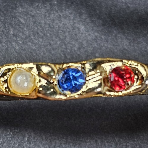 Vintage Heart Arrow Brooch Pin - Gold Tone - Red White Blue Rhinestone 2 inches - Imagen 2 de 6