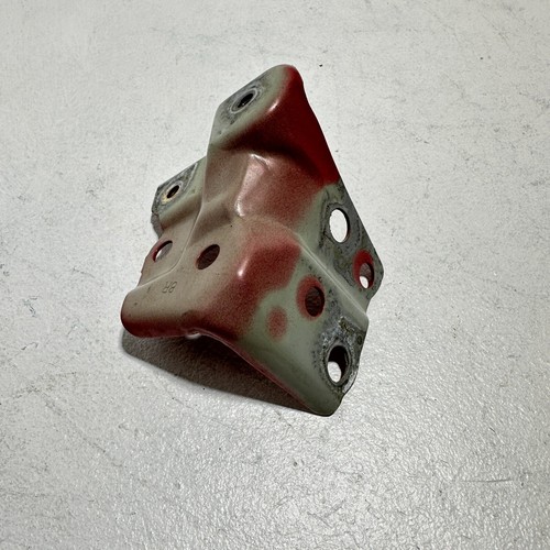 2018-2024 TOYOTA CAMRY FRONT RIGHT SIDE FENDER SUPPORT MOUNT BRACKET RED 3U5 OEM - Picture 5 of 8