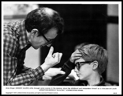 Woody Allen + Jonathan Munk in Annie Hall (1977)    Original Photo K 343
