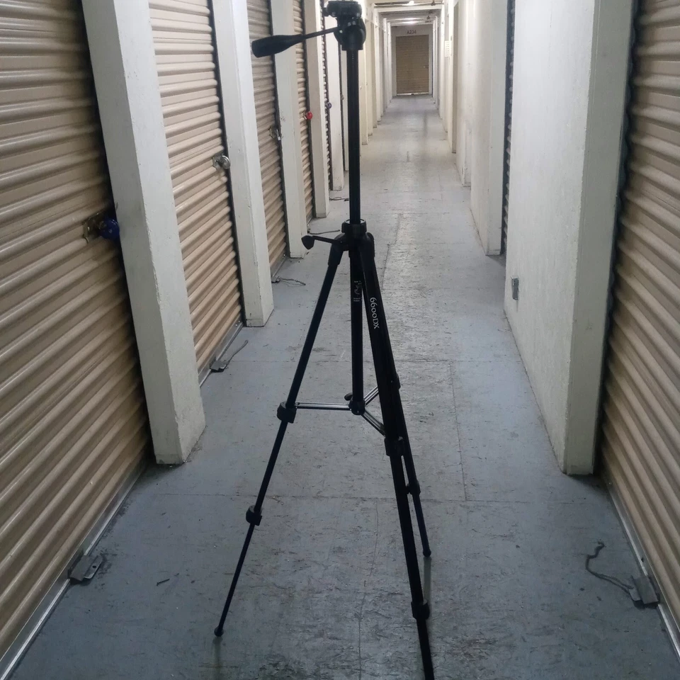 Tripod Camera Stand 6600DX Heavy Duty Silver Platinum - Image 4 of 4