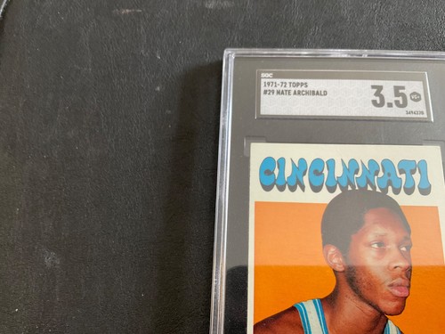 1971 TOPPS BASKETBALL #29 NATE ARCHIBALD RC SGC 3.5 VG+ - Picture 2 of 10