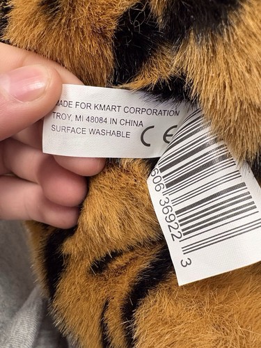 Vintage Kmart Tiger Stofftier Plüschtier mit Etikett 16 cm liegend - Bild 11 von 12