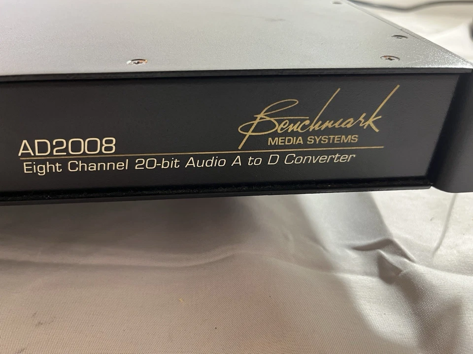 Benchmark AD2008 8-Channel 20-Bit A/D Converter Rack Unit –Works No IEC #2 - Image 2 of 4