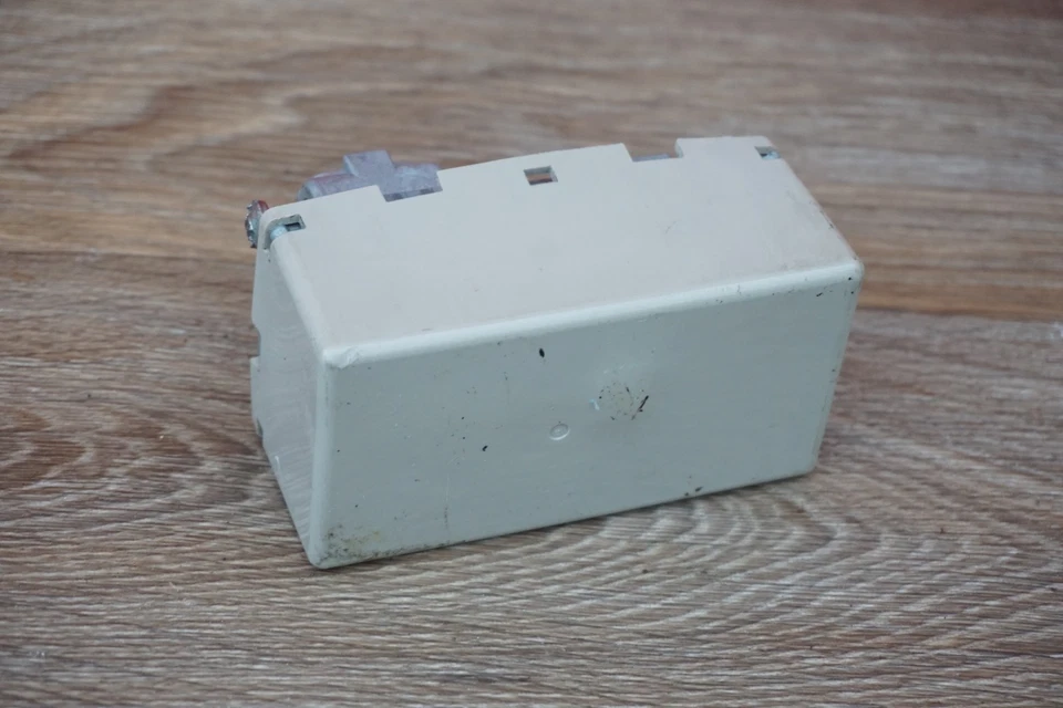 Módulo actuador de bloqueo de columna de dirección Infiniti M35 M37 M56 Q70 2011-2014 Foto 4 de 4