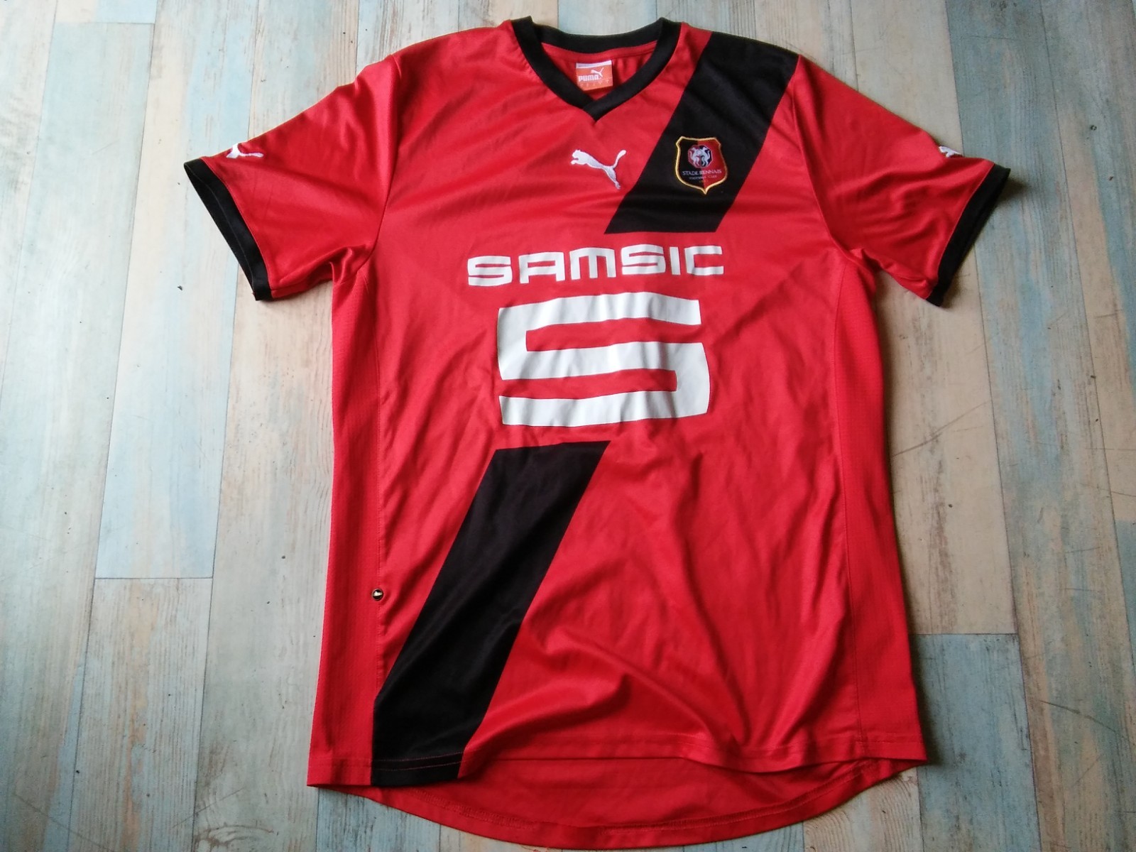 MAILLOT FOOT PUMA STADE RENNAIS SAMSIC N°9 ERDING TAILLE L/D6 TBE MAILLOT FOOT PUMA STADE RENNAIS ERDING SAMSIC N°9 ERDING RENNAIS TAILLE L/D6 TBE a8424a