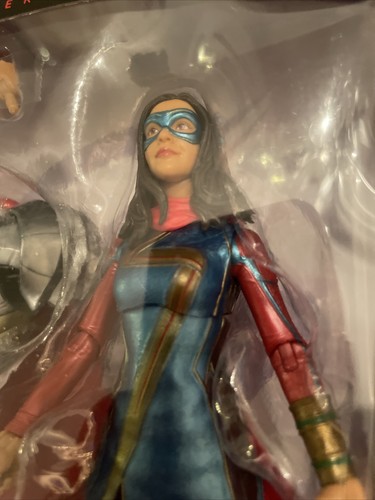 Marvel Legends Infinity Ultron Wave MCU Ms Marvel NEW IN HAND RARE - Picture 2 of 3