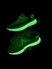 Adidas Yeezy Boost 350 V2 Glow In The Dark EG...