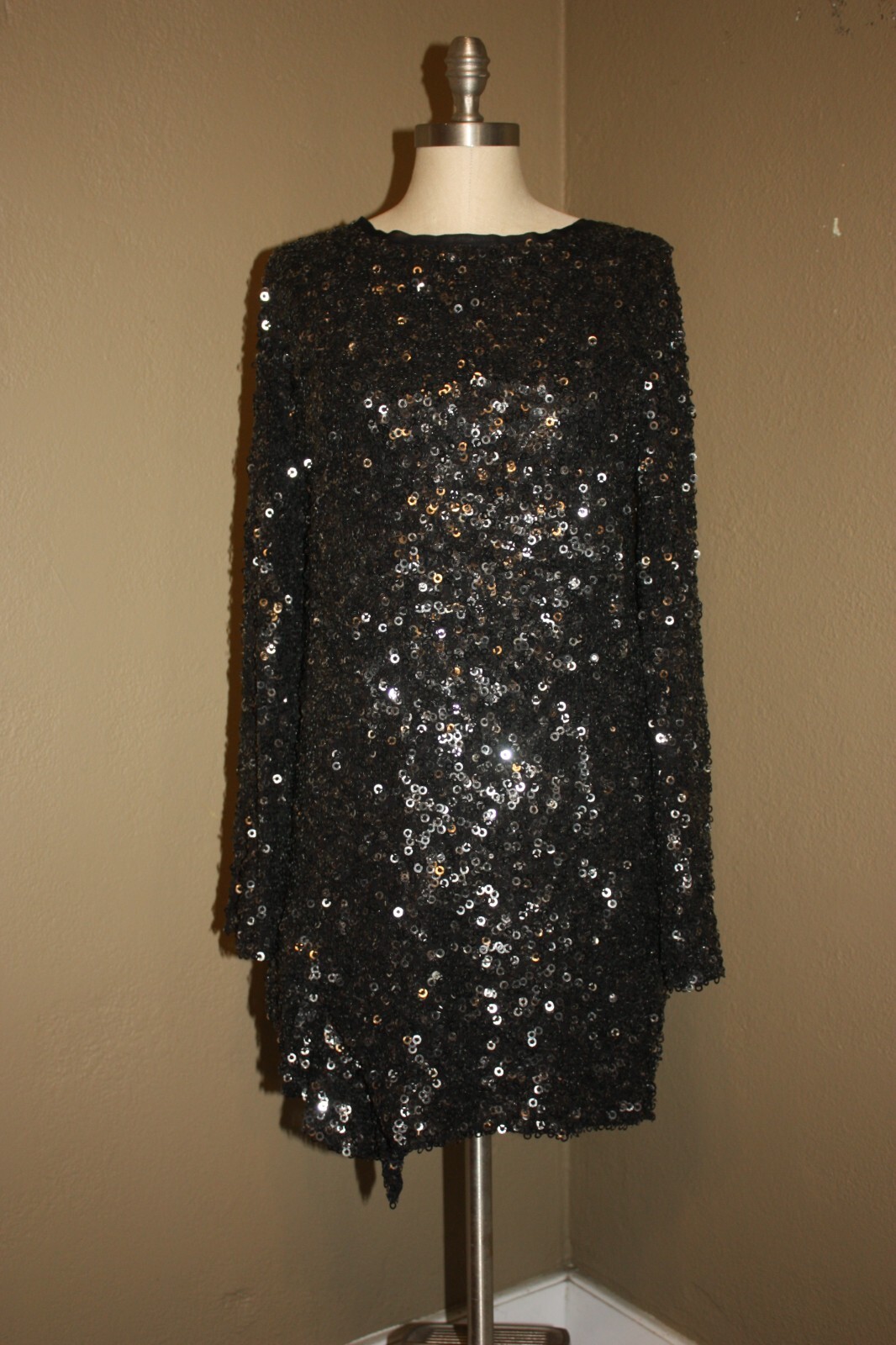 Picture 2 of 6