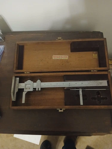 Starrett No 454 12” Venier Height Gage In Mahogany Box
