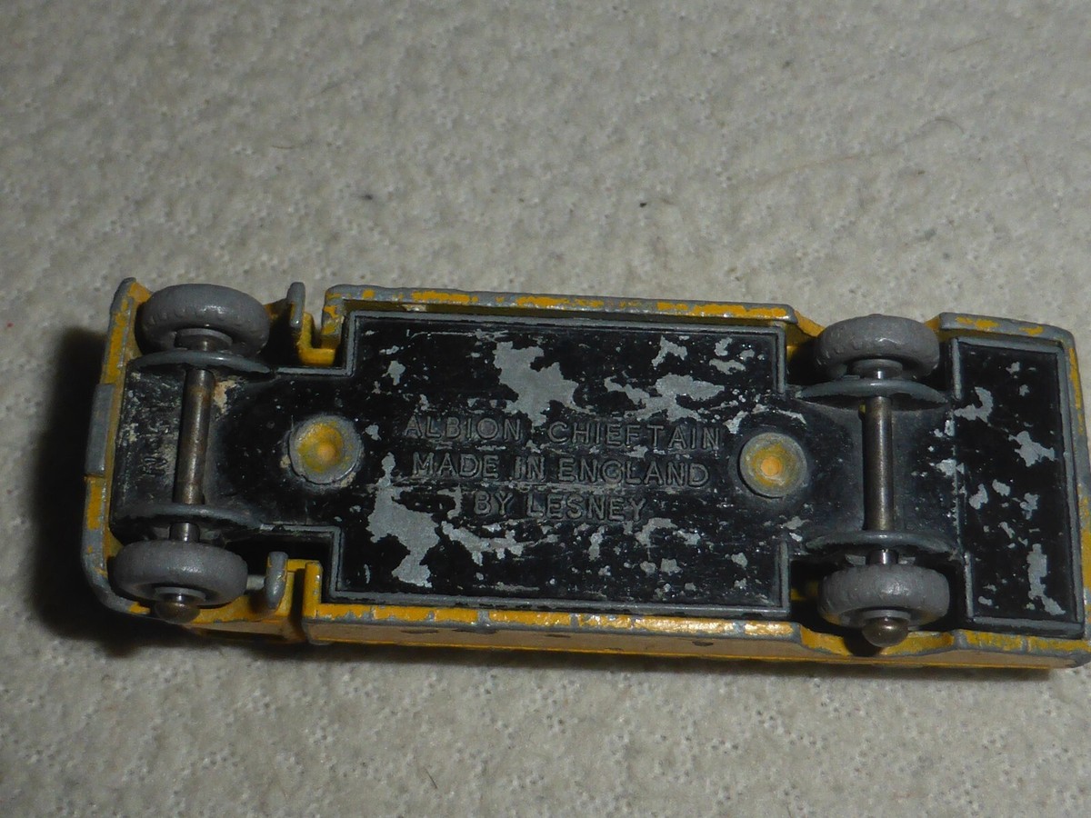 VINTAGE MATCHBOX LESNEY ALBION CHIEFTAIN PORTLAND CEMENT