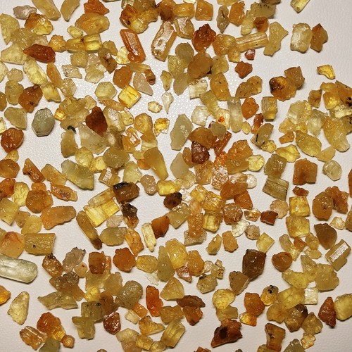 Natural Yellow Aquamarine Golden Beryl Rough Healing Crystal Gemstone CX12-2 AU - Picture 4 of 5